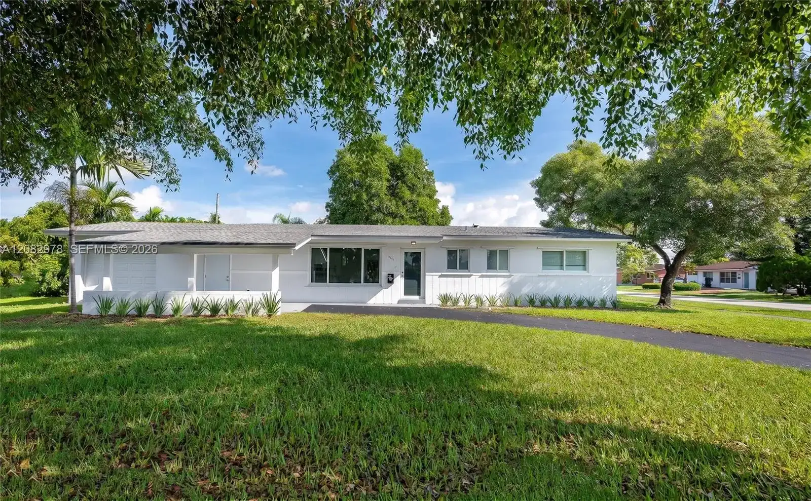 10441 SW 46th Ter, Miami FL 33165