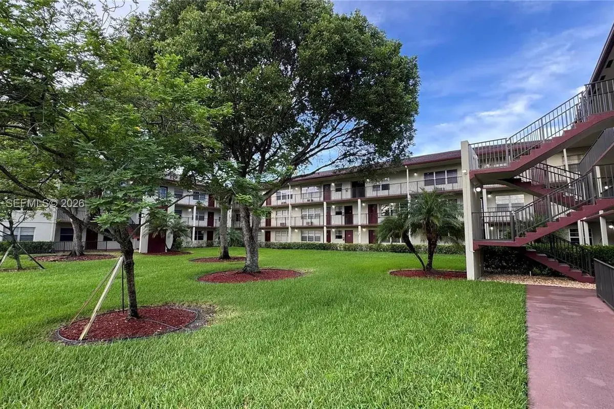150 SW 134th Way # 208R, Pembroke Pines FL 33027