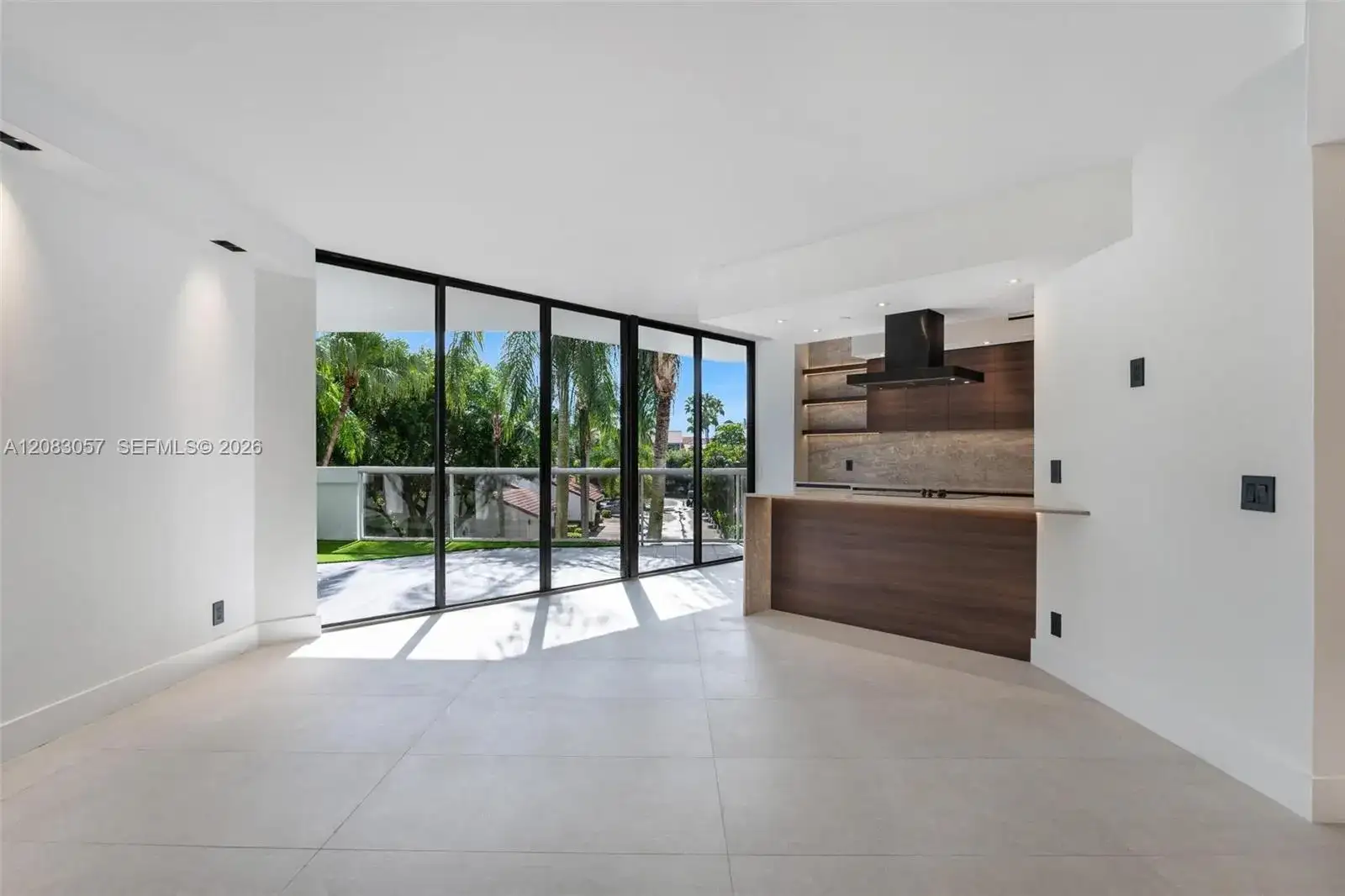 3610 Yacht Club Dr # 213, Aventura FL 33180 photo 4