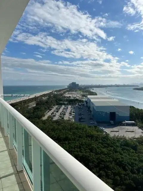 100 Bayview Dr # 21, Sunny Isles Beach FL 33160 photo 4