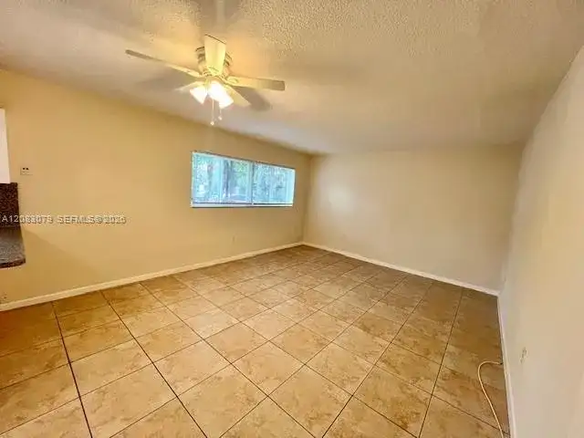 7626 NE 6th Ct # 1, Miami FL 33138 photo 4