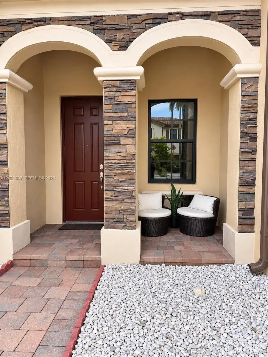 3375 W 90th Ter # 3375, Hialeah FL 33018 photo 2