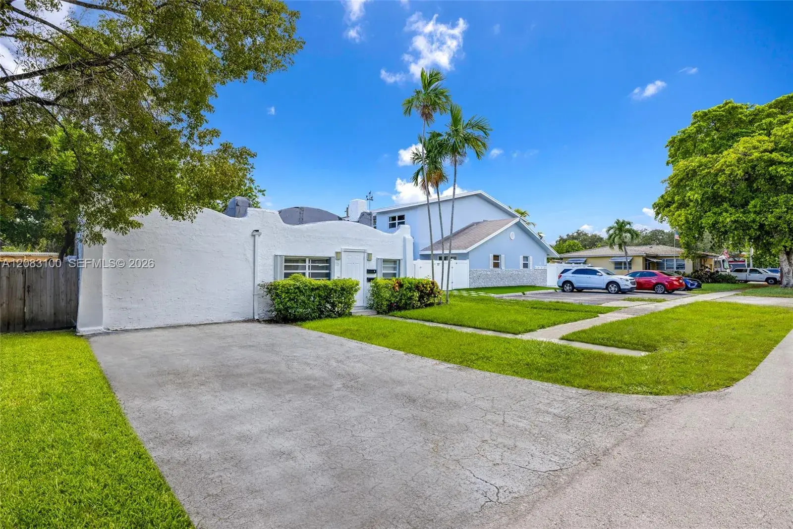 1726 Roosevelt St, Hollywood FL 33020
