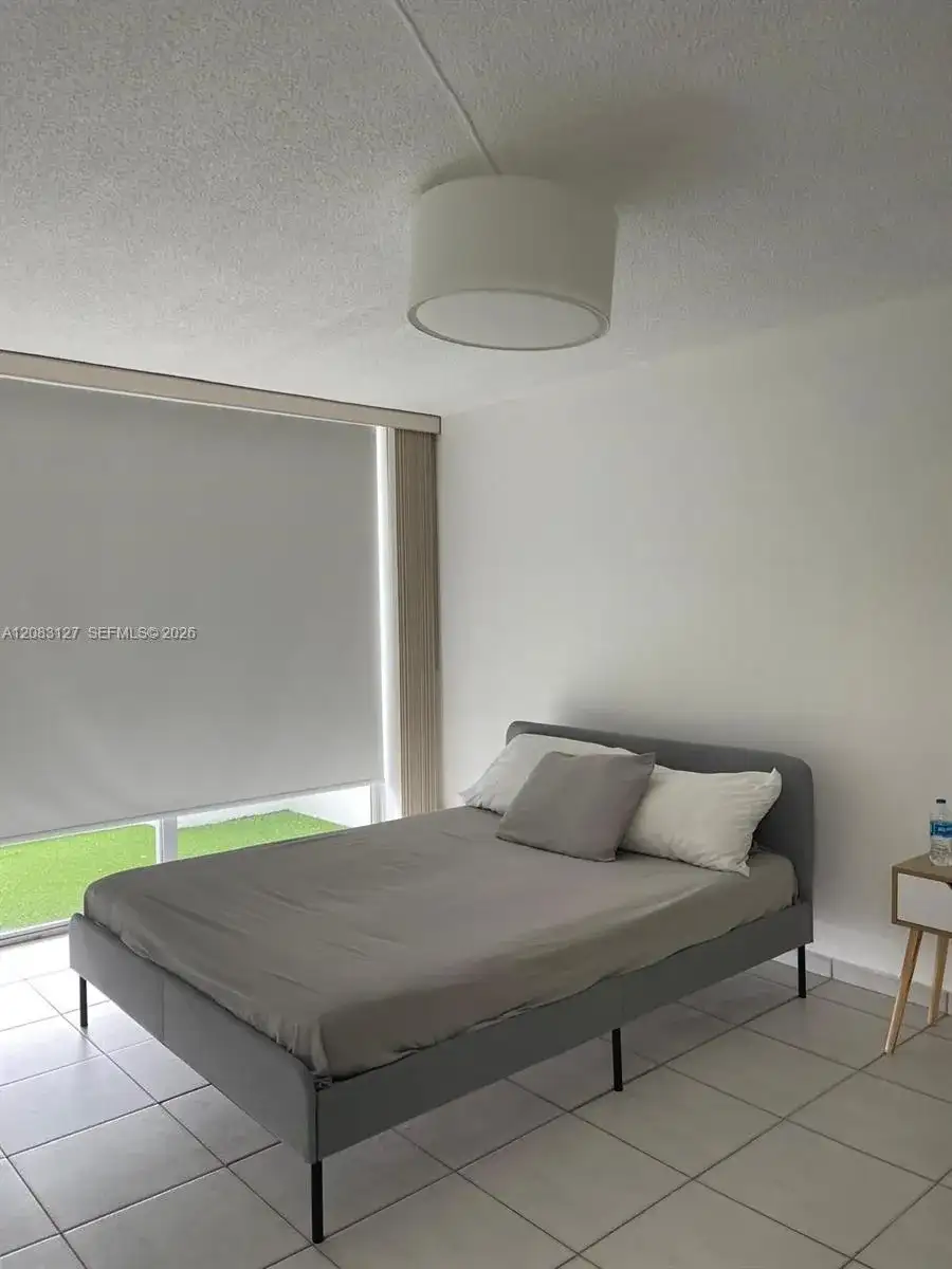 1200 NE Miami Gardens Dr # 803W, Miami FL 33179 photo 3