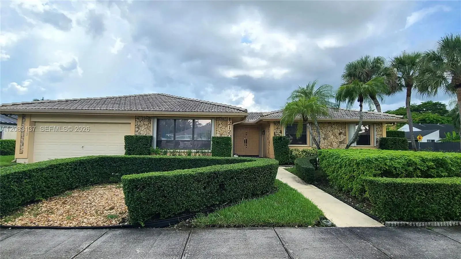 12120 SW 95th St, Miami FL 33186