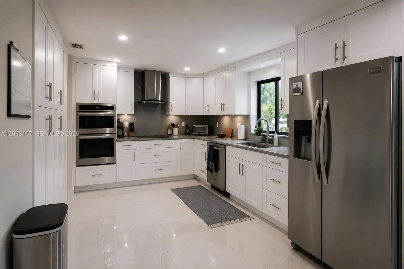 9069 NW 193rd St, Hialeah FL 33018 photo 3