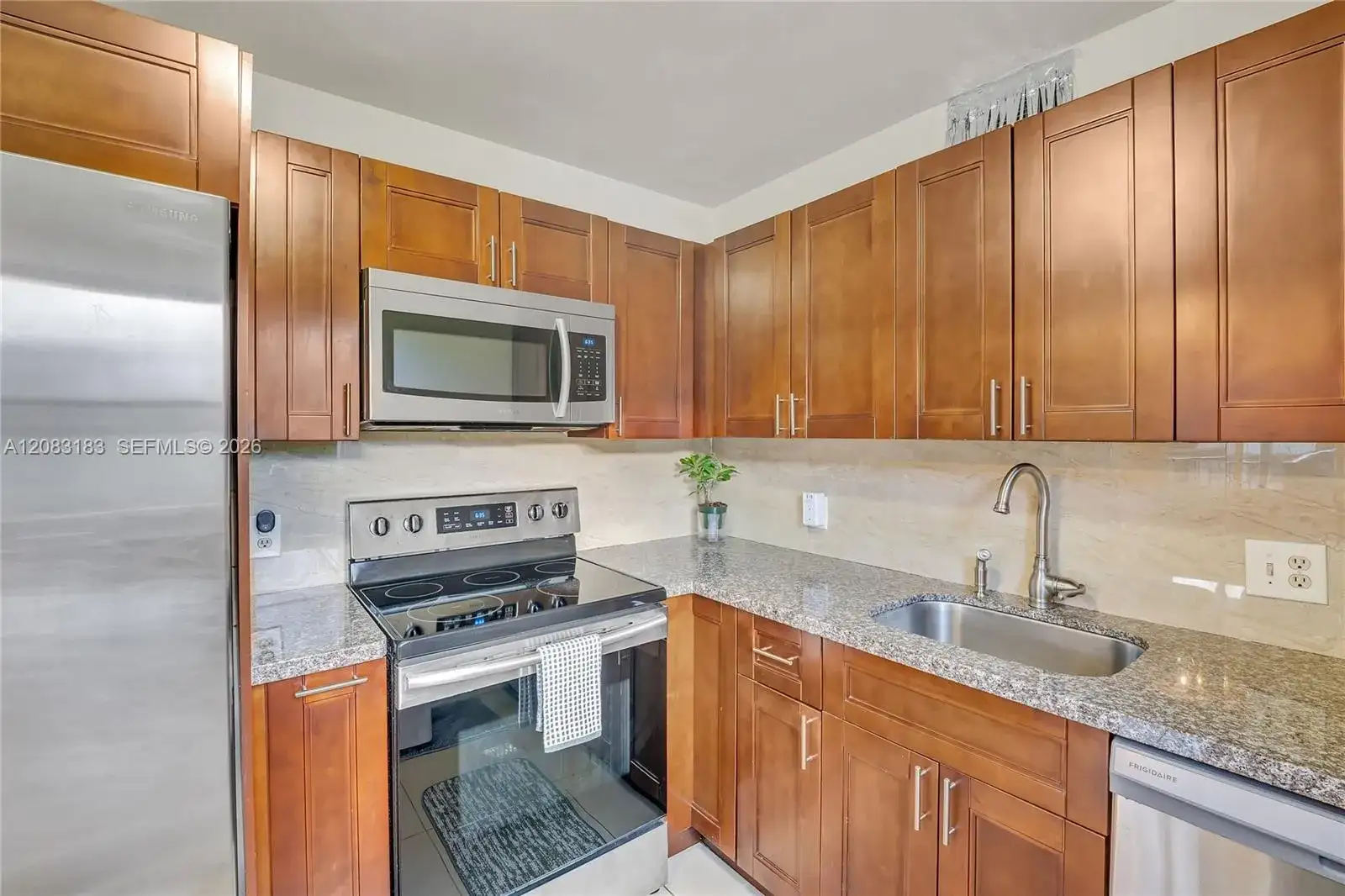 150 SW 134th Way # 304R, Pembroke Pines FL 33027 photo 3