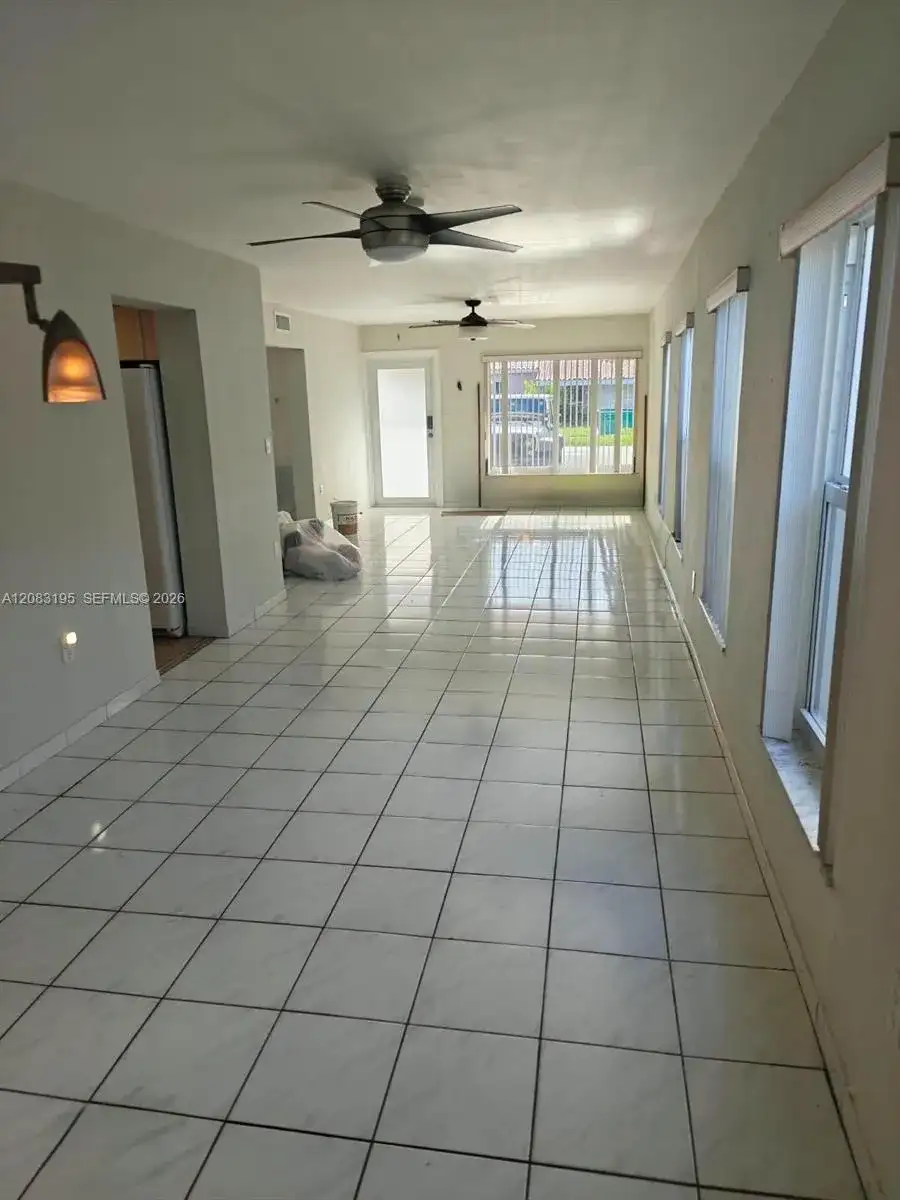 617 NW 58th Ave, Miami FL 33126 photo 2