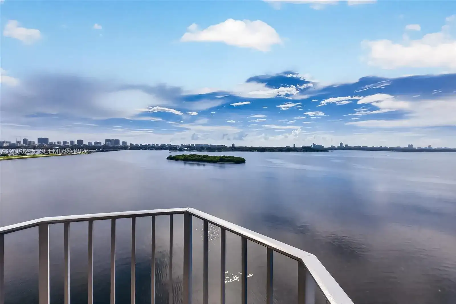 11930 N Bayshore Dr # 1405, North Miami FL 33181 photo 4