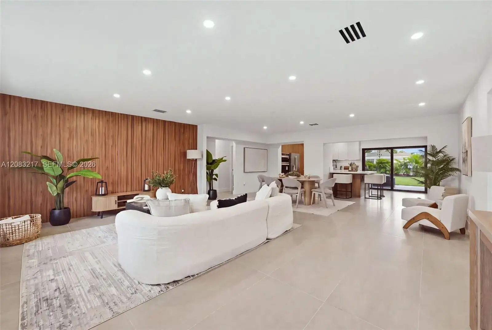 5309 Hayes St, Hollywood FL 33021 photo 5