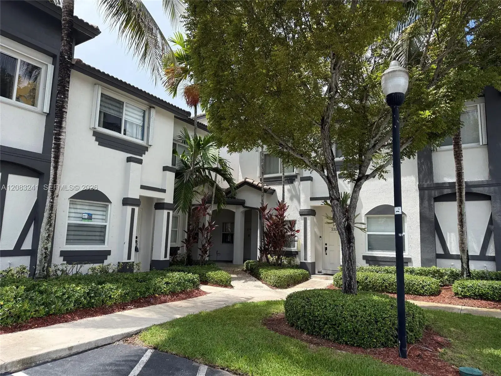 2324 SE 23rd Rd # 2324, Homestead FL 33035