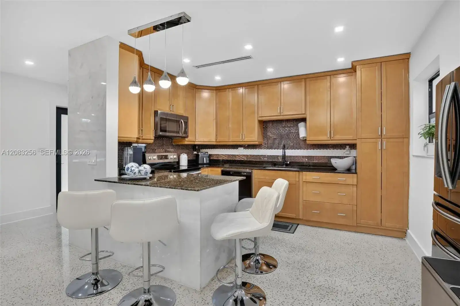20310 NE 14th Ave, Miami FL 33179 photo 5