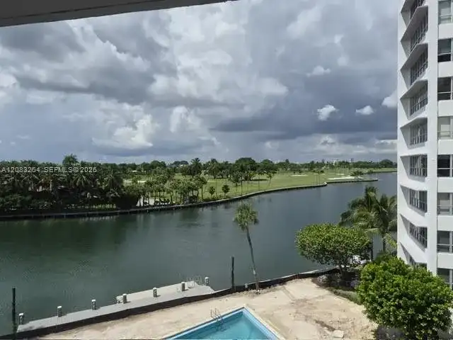 9100 W Bay Harbor Dr # 5B, Bay Harbor Islands FL 33154