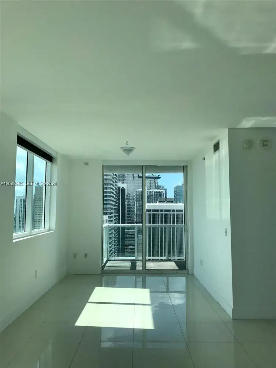244 Biscayne Blvd # 1603, Miami FL 33132 photo 2