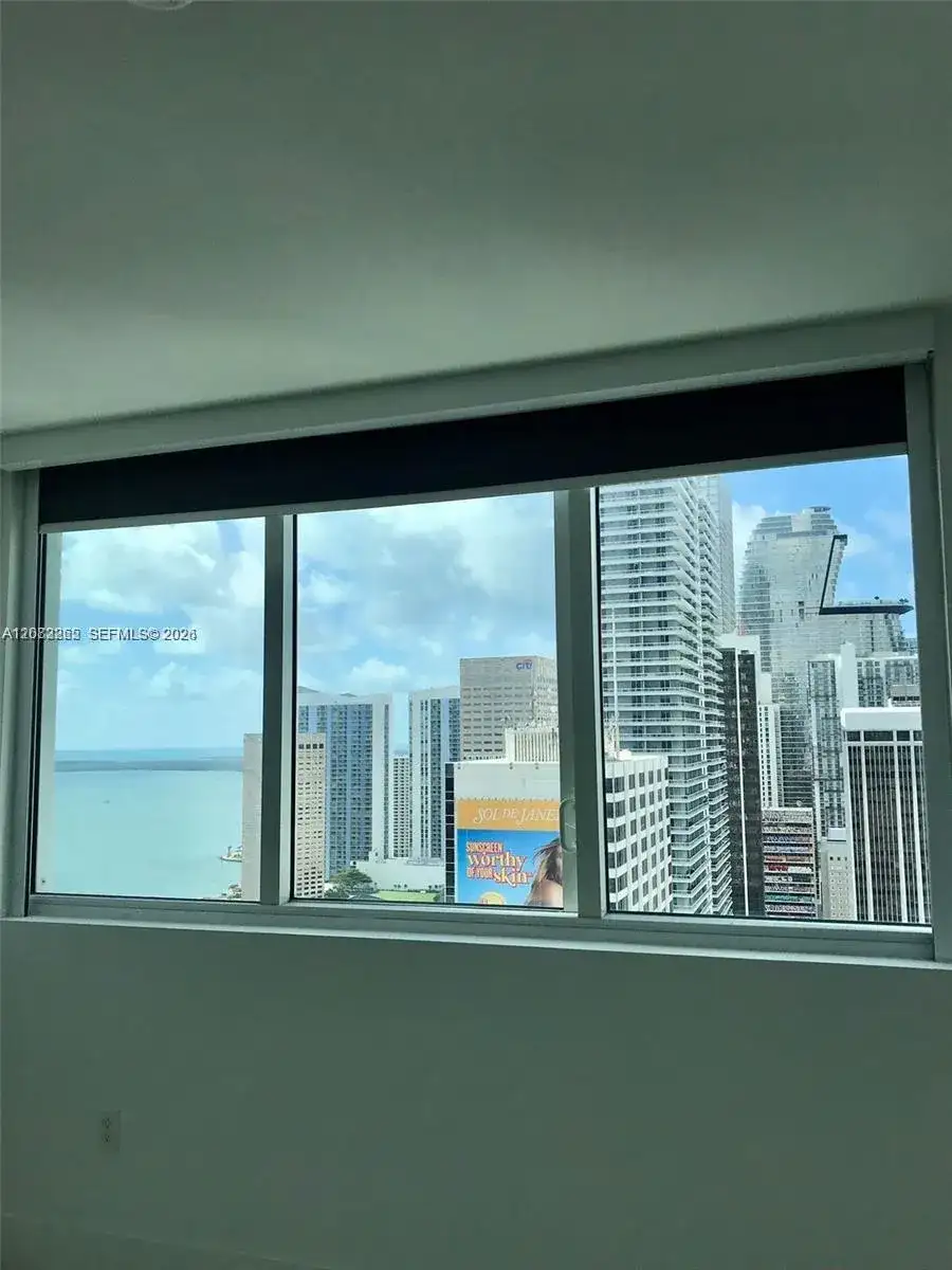 244 Biscayne Blvd # 1603, Miami FL 33132 photo 5