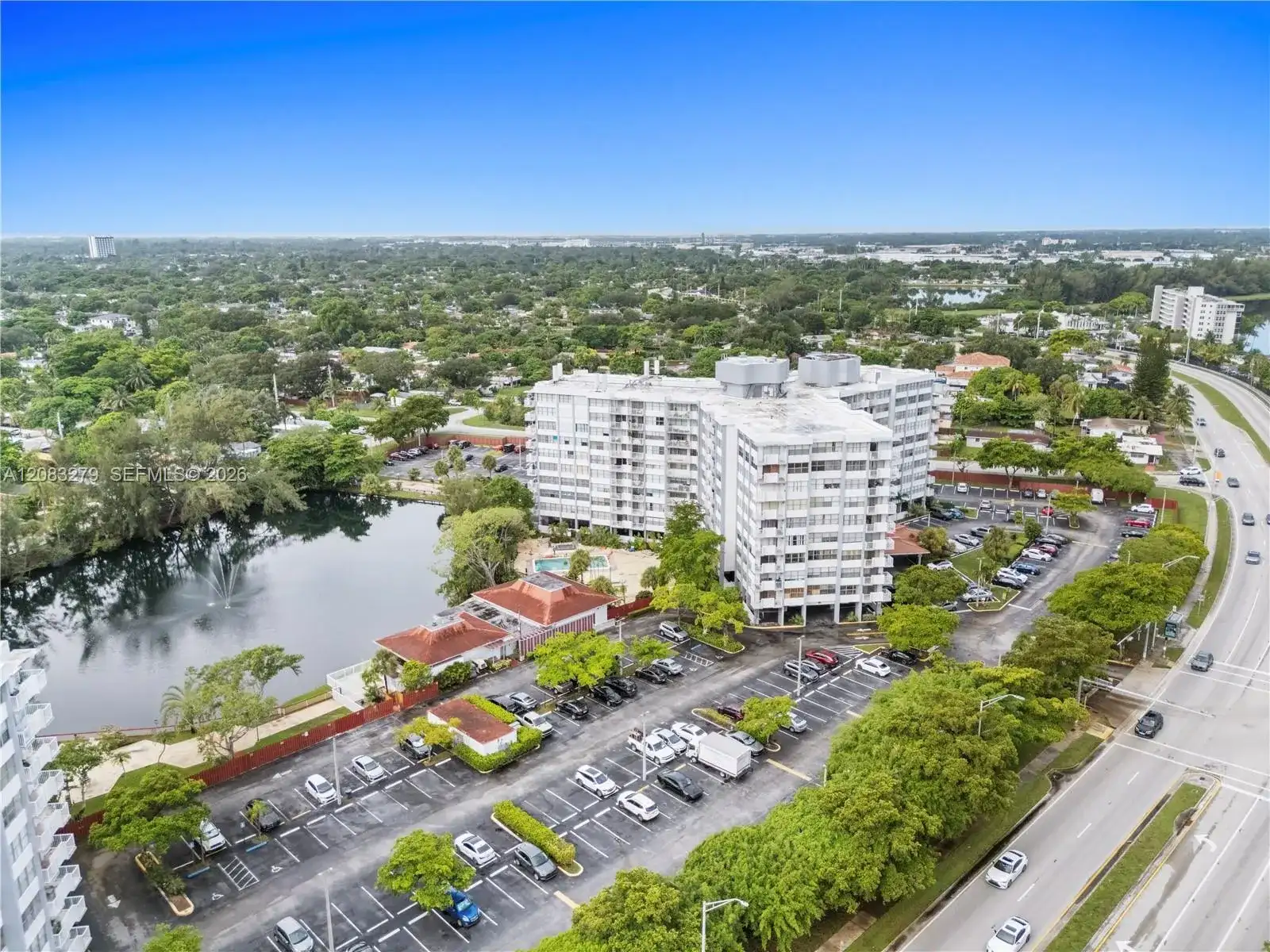 1200 NE Miami Gardens Dr # 315W, Miami FL 33179 photo 5