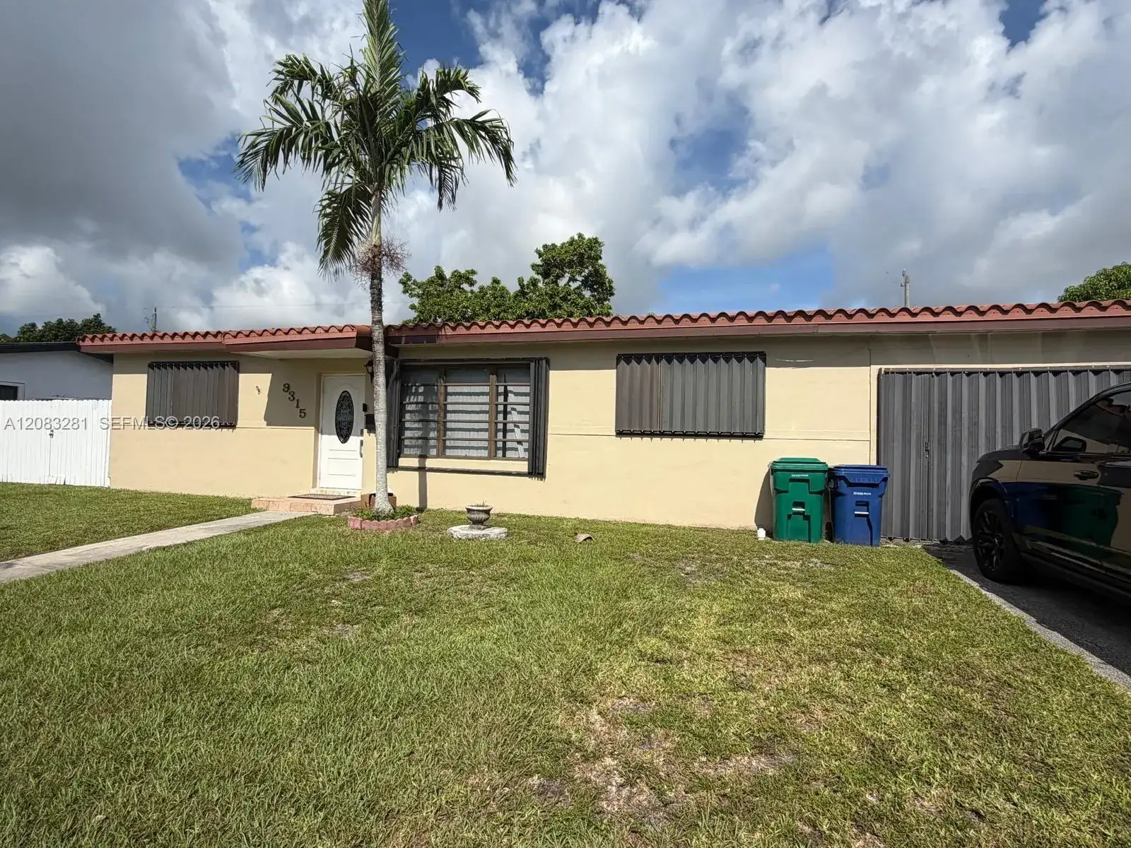 9315 Jamaica Dr, Cutler Bay FL 33189 photo 2