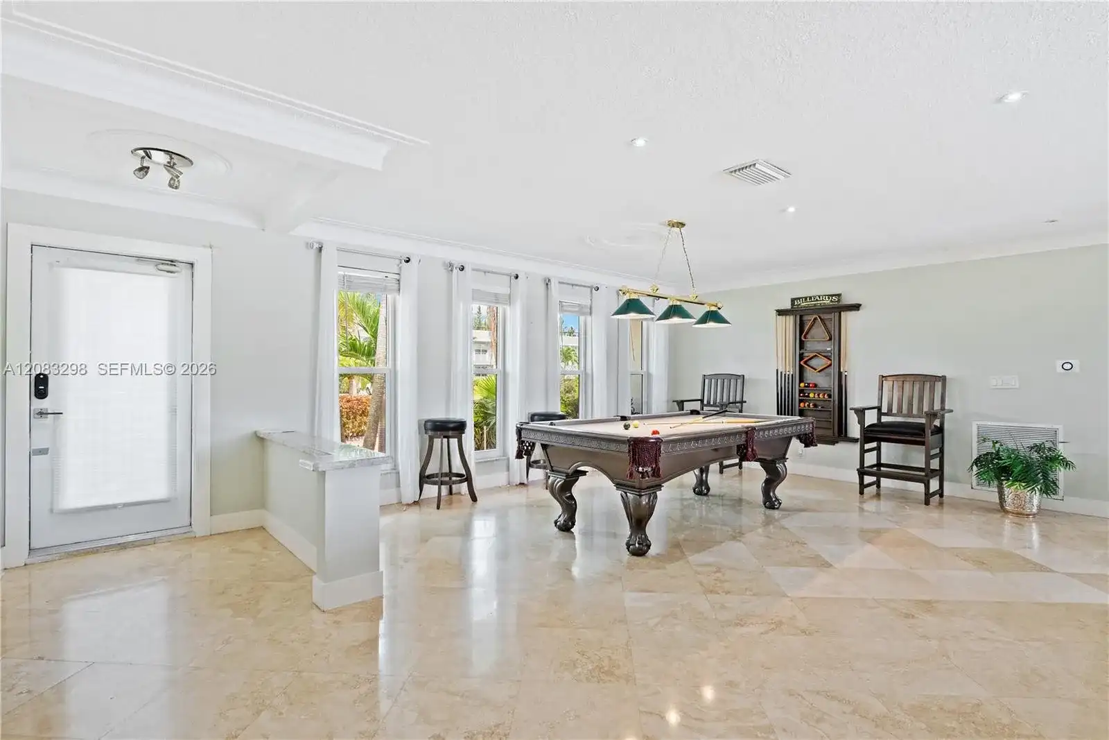 649 Layne Blvd, Hallandale Beach FL 33009