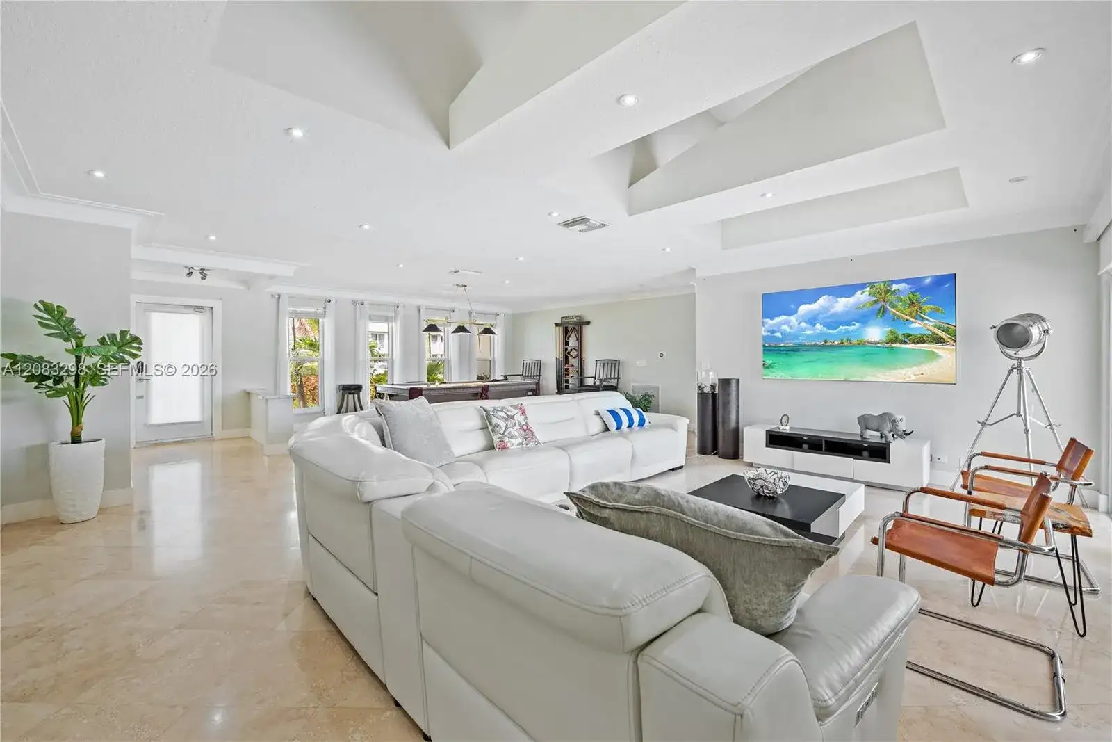 649 Layne Blvd, Hallandale Beach FL 33009 photo 3