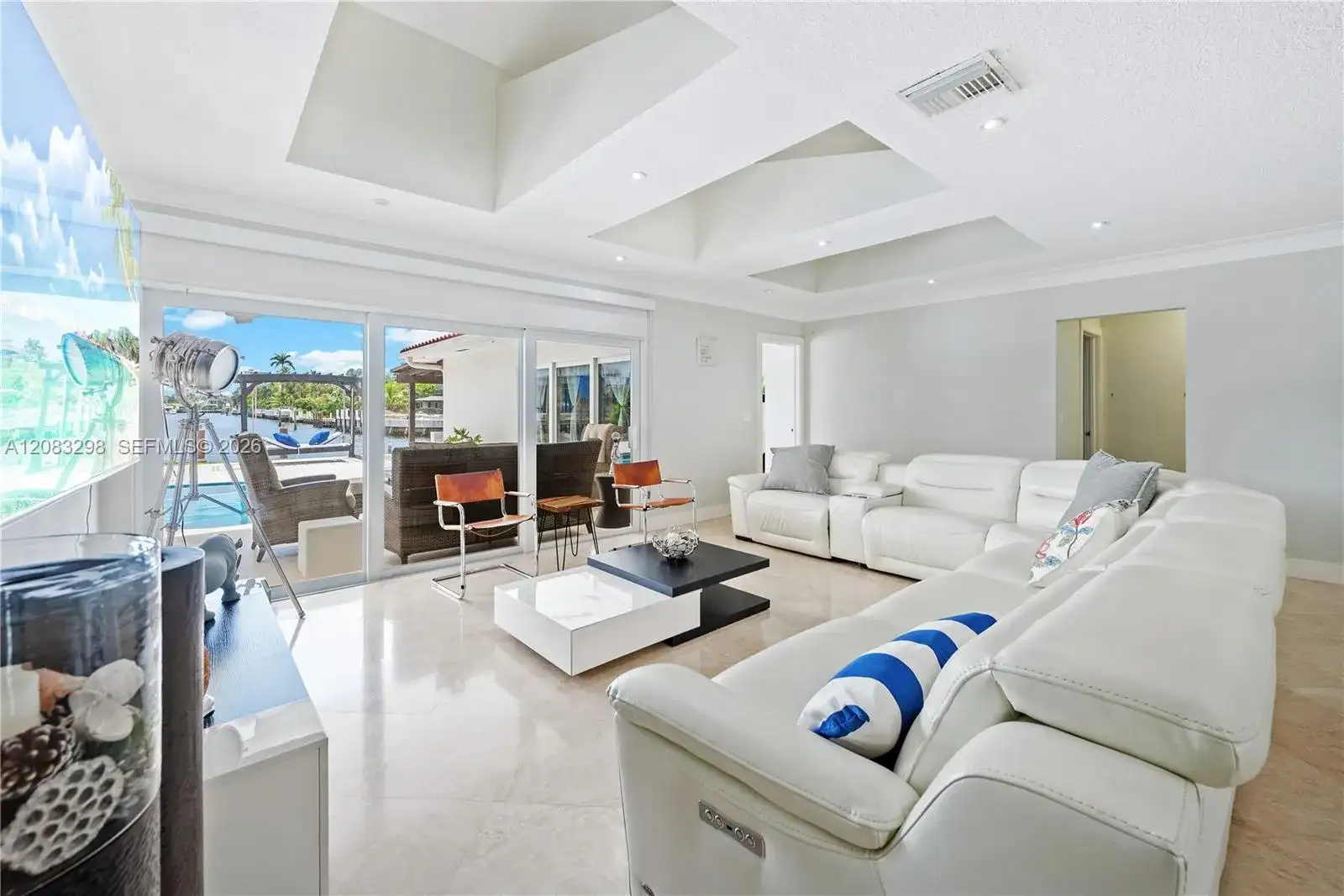 649 Layne Blvd, Hallandale Beach FL 33009 photo 4