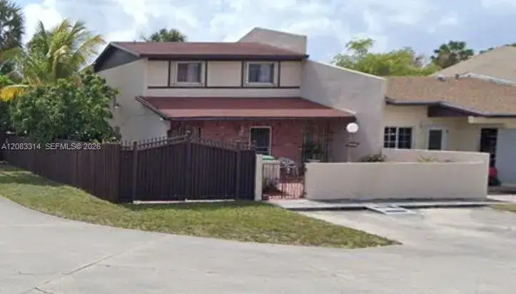 19599 NW 55th Cir Pl, Miami Gardens FL 33055