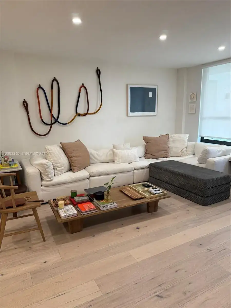 10185 E Collins Ave # 822, Bal Harbour FL 33154 photo 5