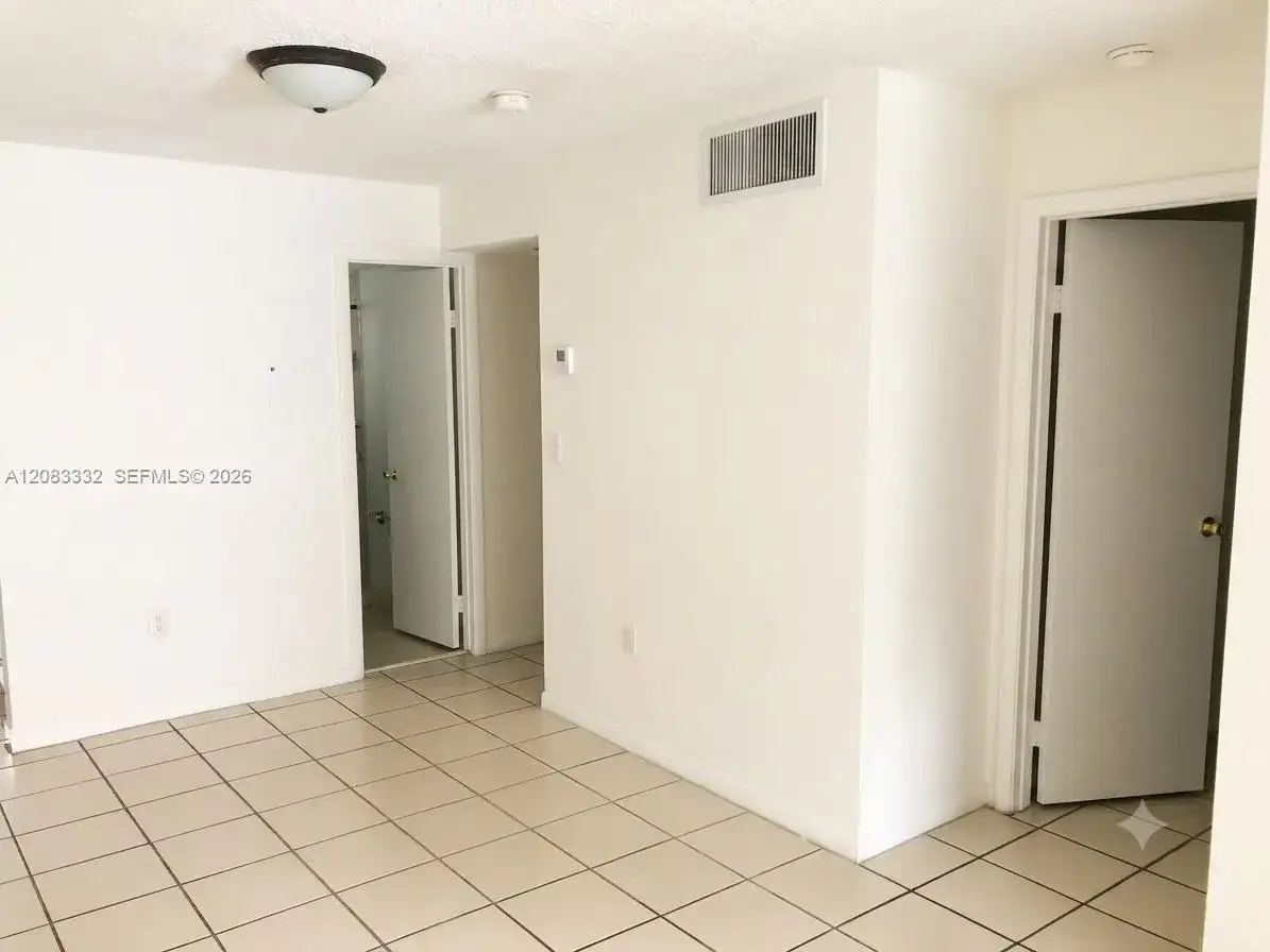 2775 W 62nd St # 106, Hialeah FL 33016 photo 2
