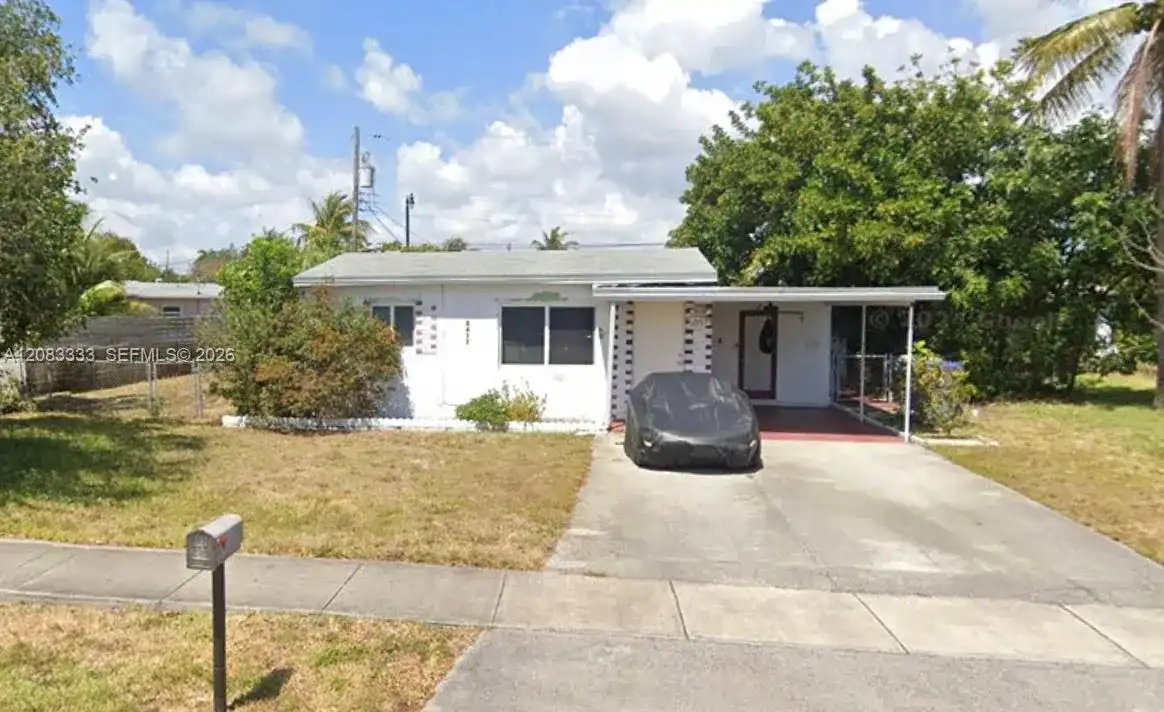 2617 NE 16th Ave, Pompano Beach FL 33064
