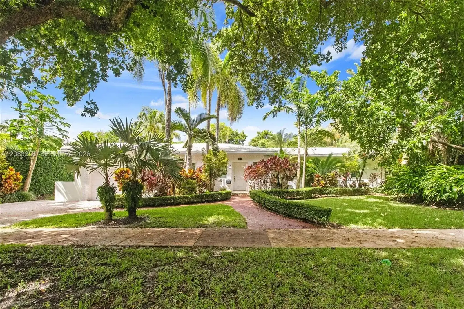 615 Santurce Ave, Coral Gables FL 33143