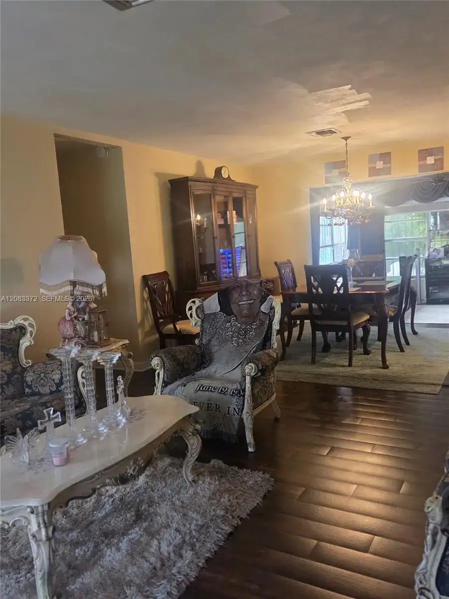 2940 NW 163rd St, Miami Gardens FL 33054 photo 3