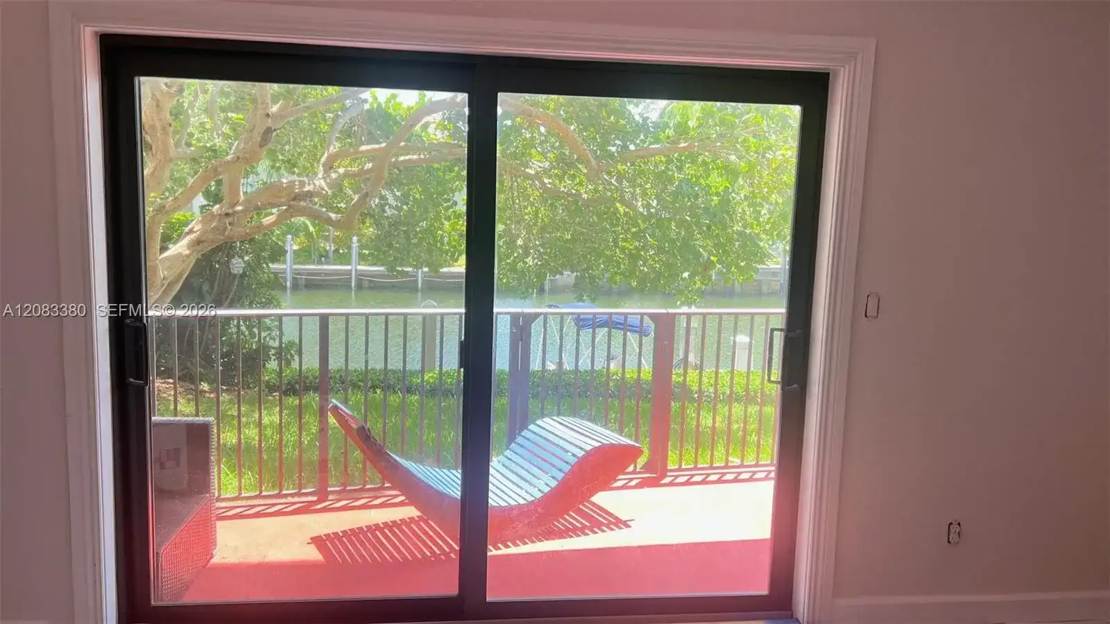 6855 Edgewater Dr, Coral Gables FL 33133