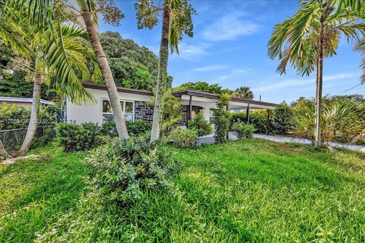 535 NW 23rd Ave, Fort Lauderdale FL 33311 photo 3