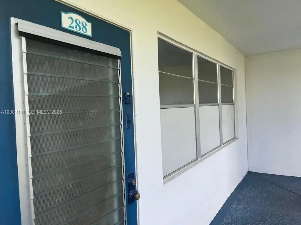 288 N Tilford N # 288, Deerfield Beach FL 33442 photo 3