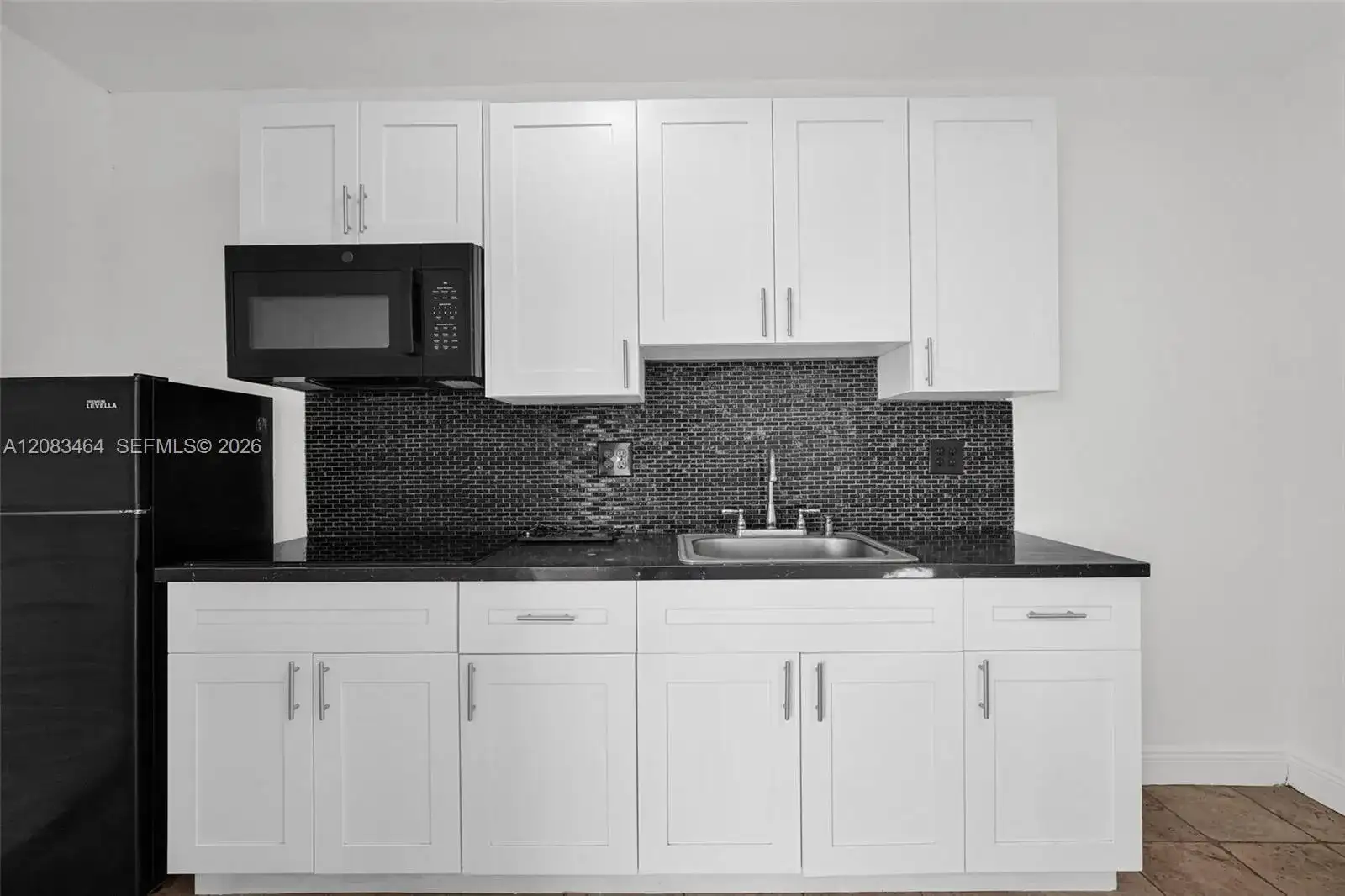 14500 NE 2nd Ave # 3, Miami FL 33161 photo 3