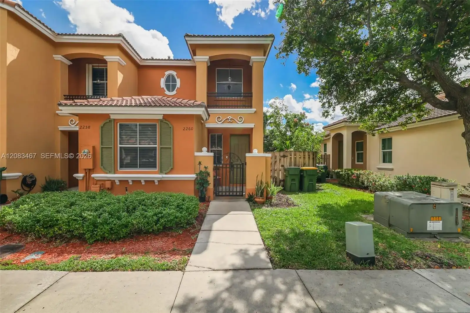 2260 NE 42nd Cir, Homestead FL 33033