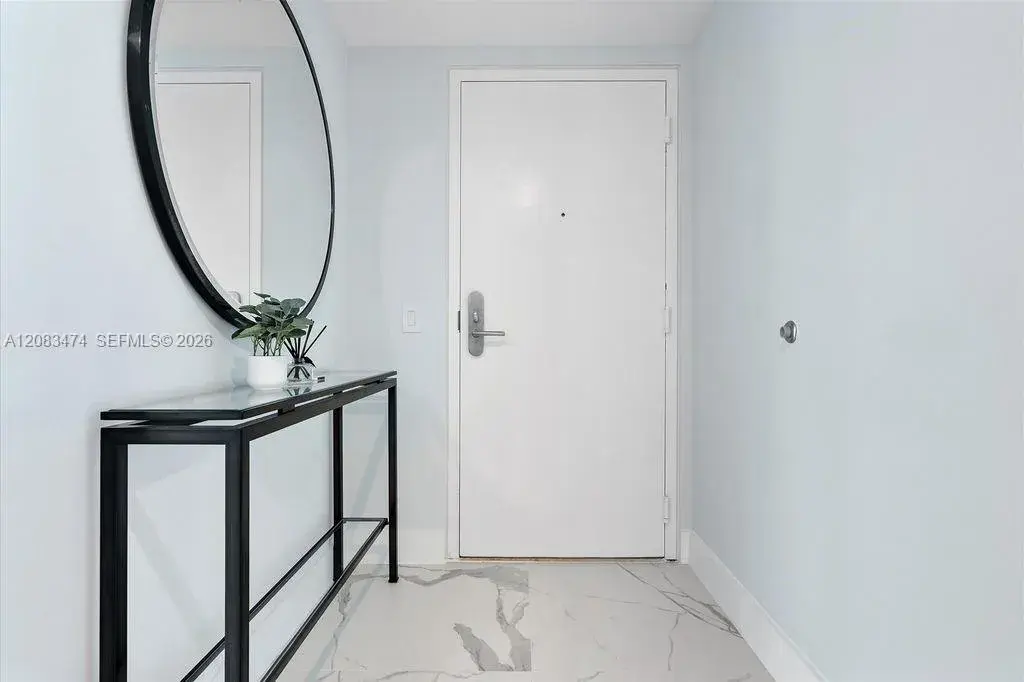 6899 Collins Ave # 1008, Miami Beach FL 33141