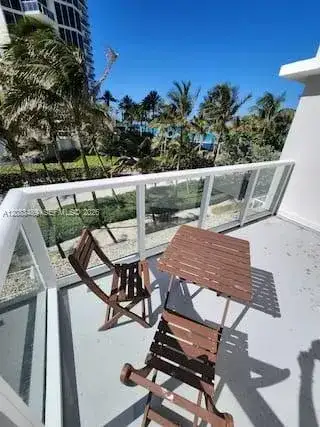 19201 Collins Ave # 117, Sunny Isles Beach FL 33160 photo 3