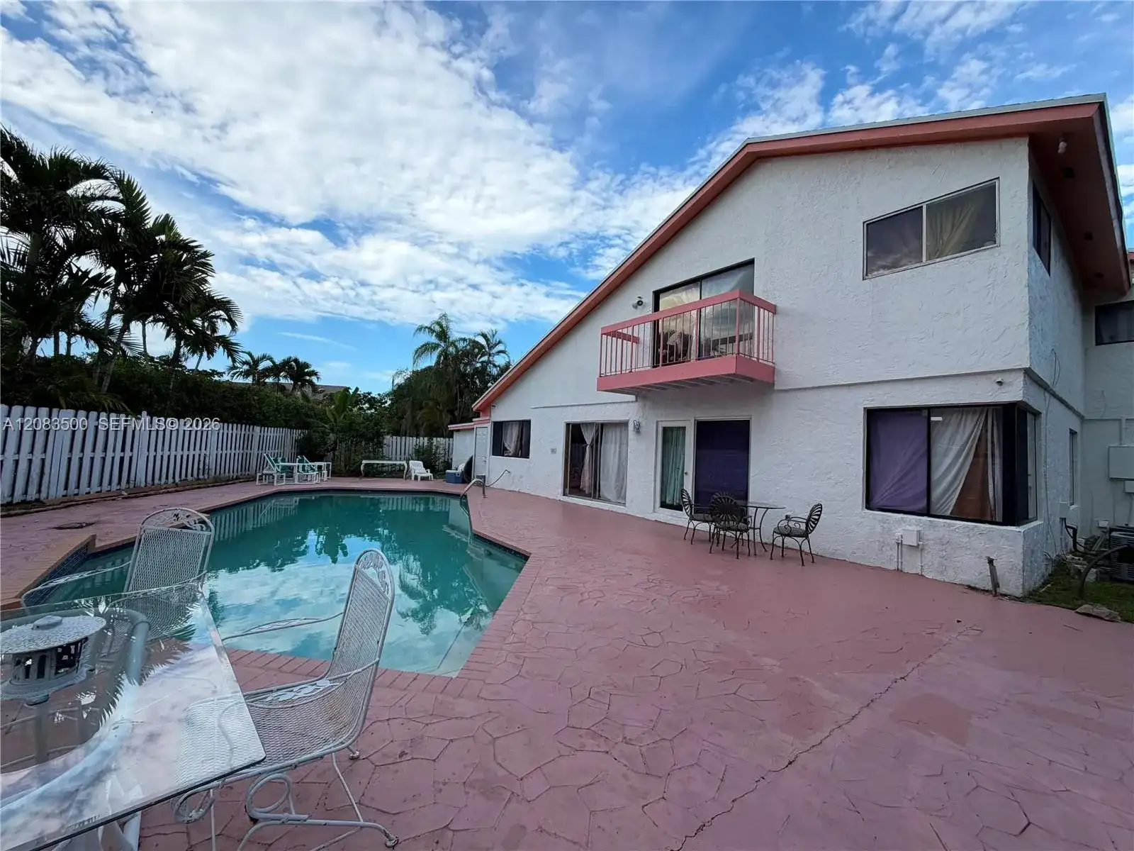 633 NE 204th Ln # 633, Miami FL 33179 photo 2