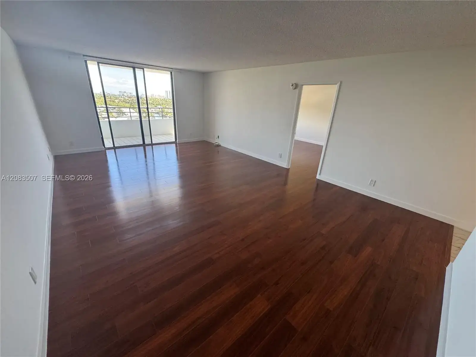 2500 Parkview Dr # 1109, Hallandale Beach FL 33009 photo 3
