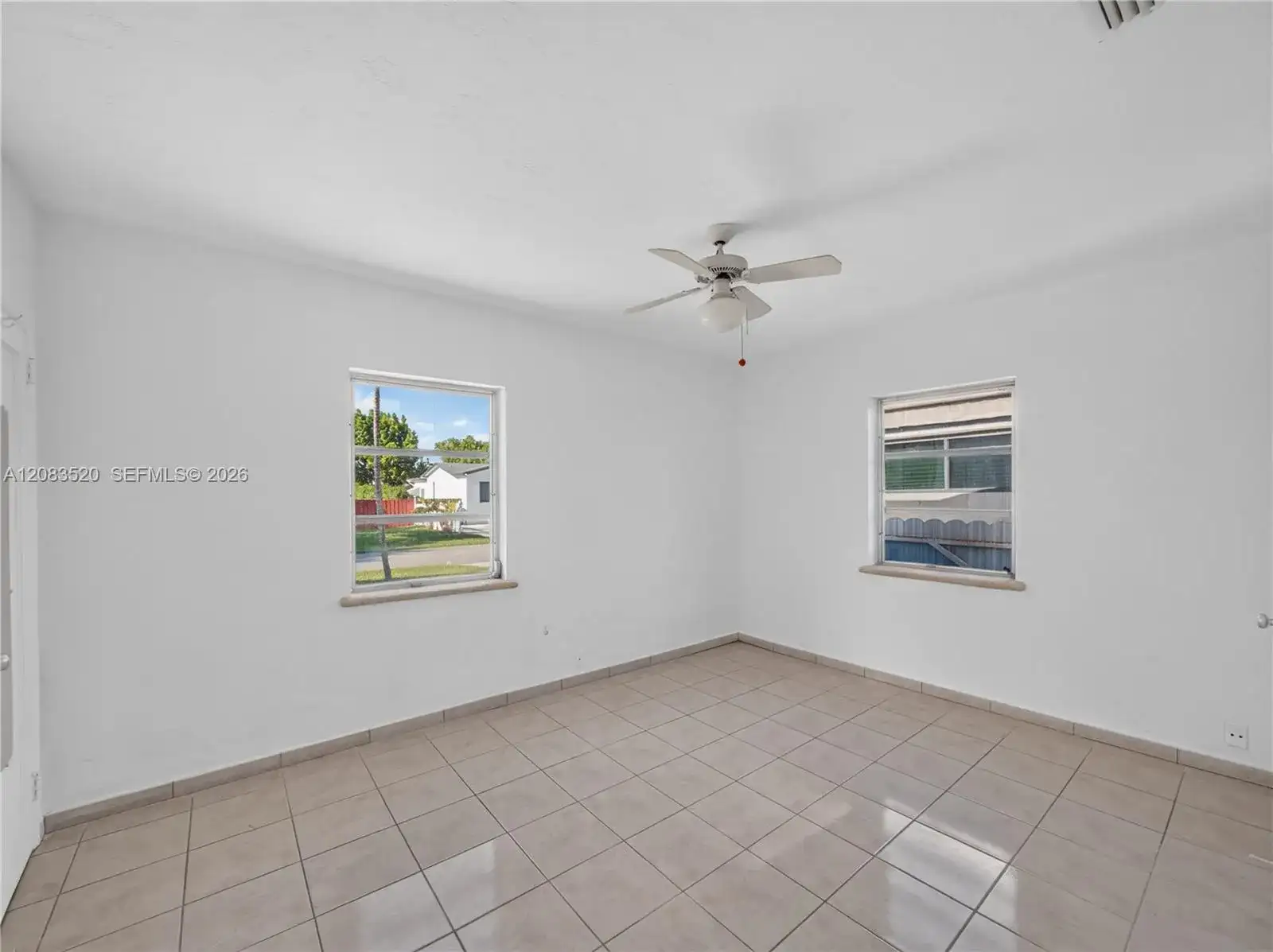 6240 SW 20th Ter, Miami FL 33155 photo 4