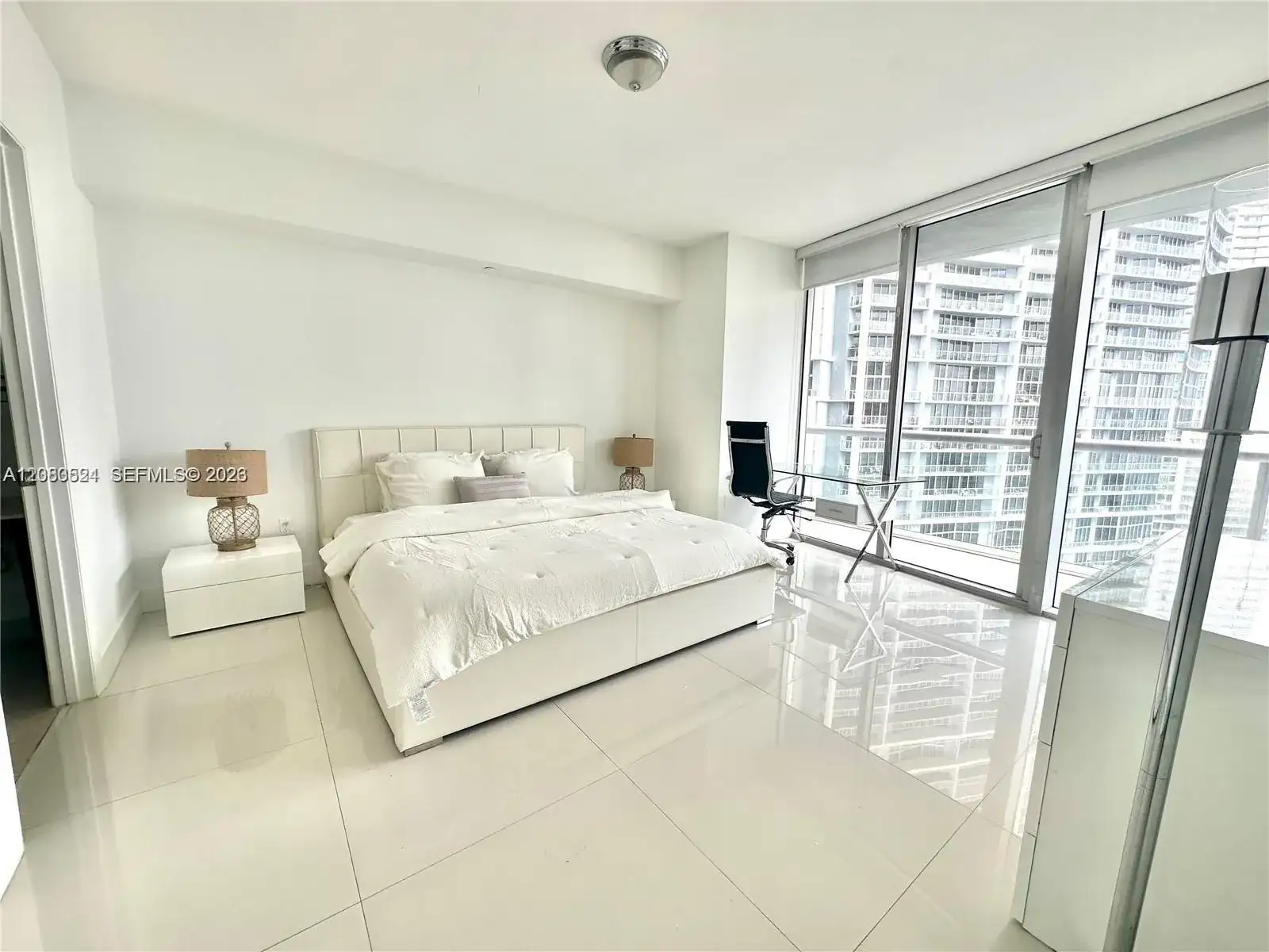 495 Brickell Ave # 2702, Miami FL 33131 photo 4