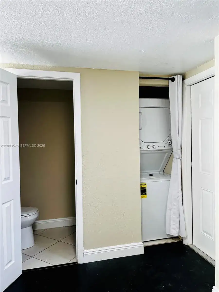 7015 SW 111th Pl, Miami FL 33173 photo 4