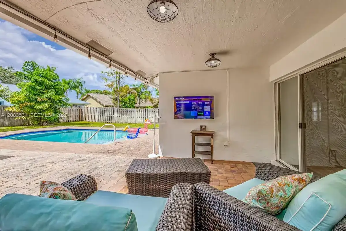 1797 Hollyhock Rd, Wellington FL 33414 photo 3