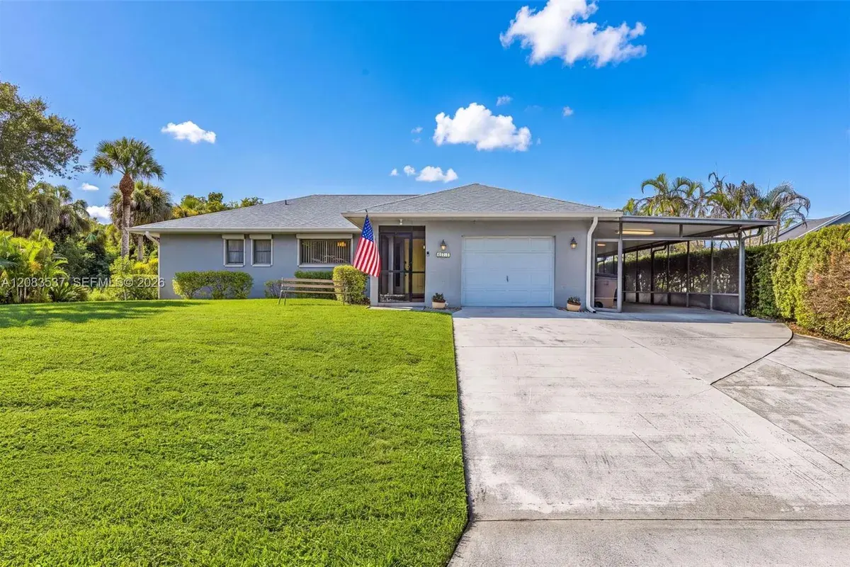 621 Roosevelt Ave, Lehigh Acres FL 33936