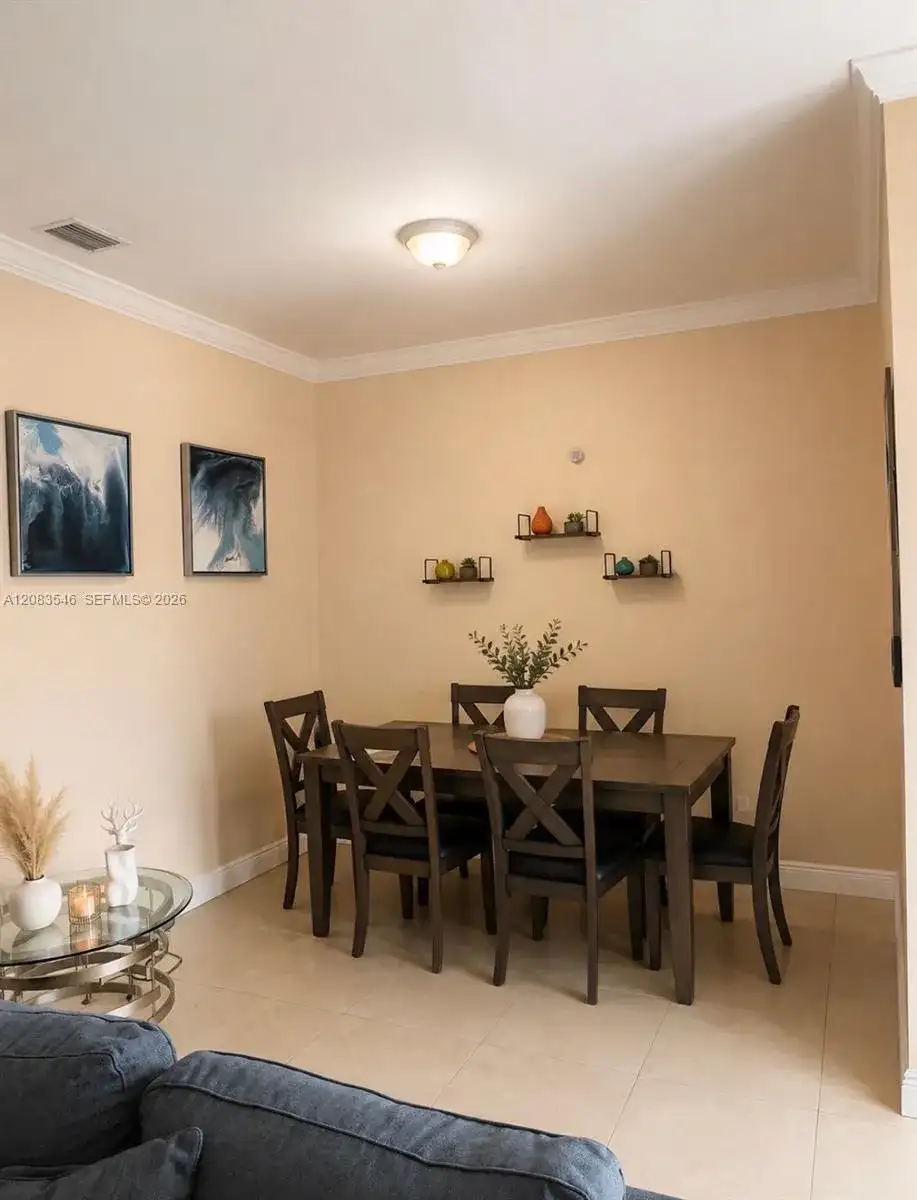16240 SW 83rd Ln, Miami FL 33193 photo 4