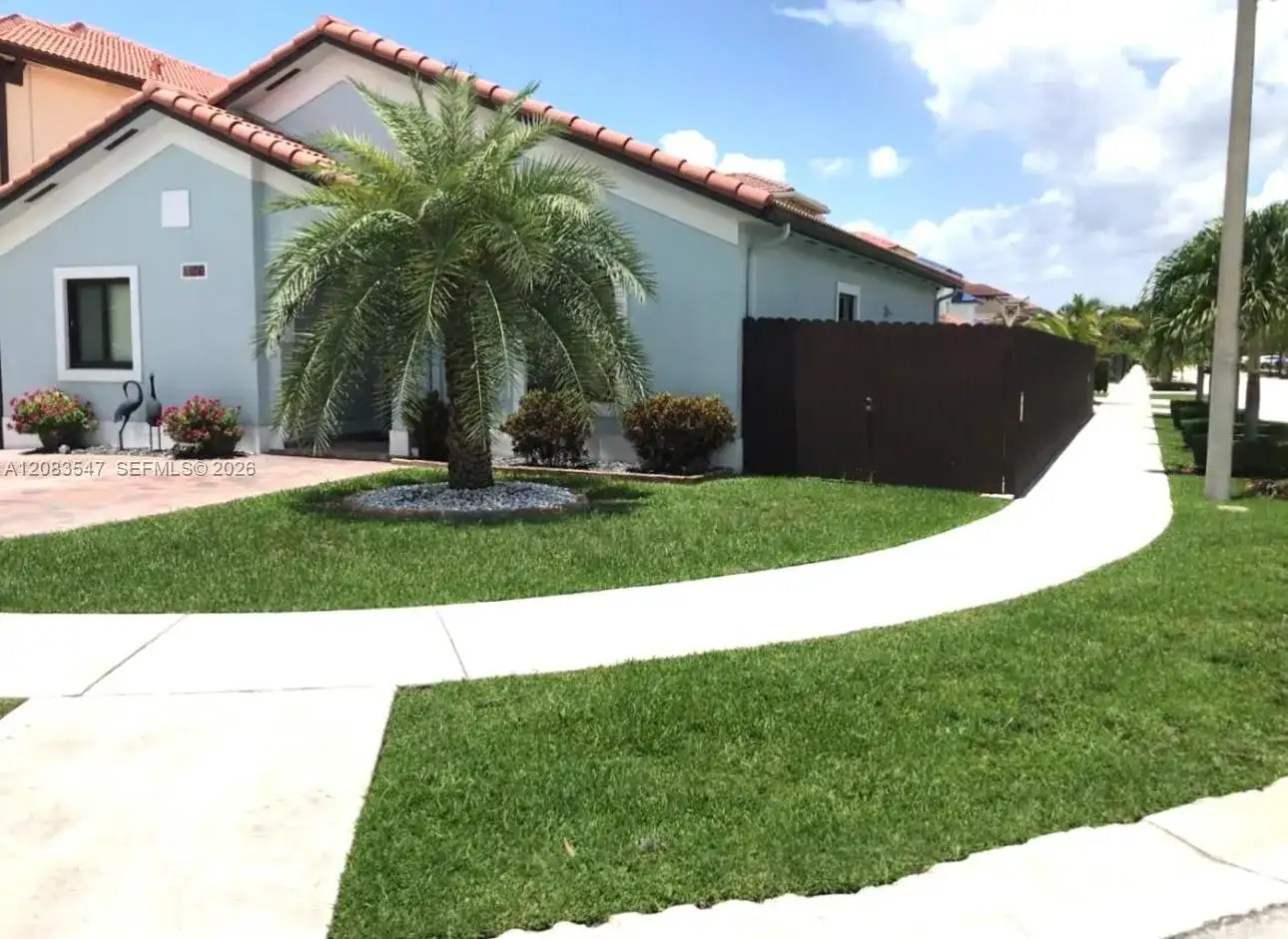 4400 SW 164th Path, Miami FL 33185 photo 2