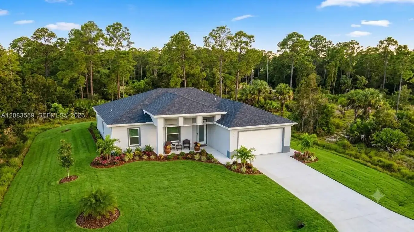 852 Belden Ave, Lehigh Acres FL 33974 photo 2