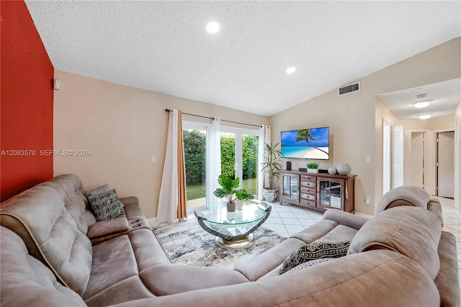 9834 SW 222nd St, Cutler Bay FL 33190 photo 5