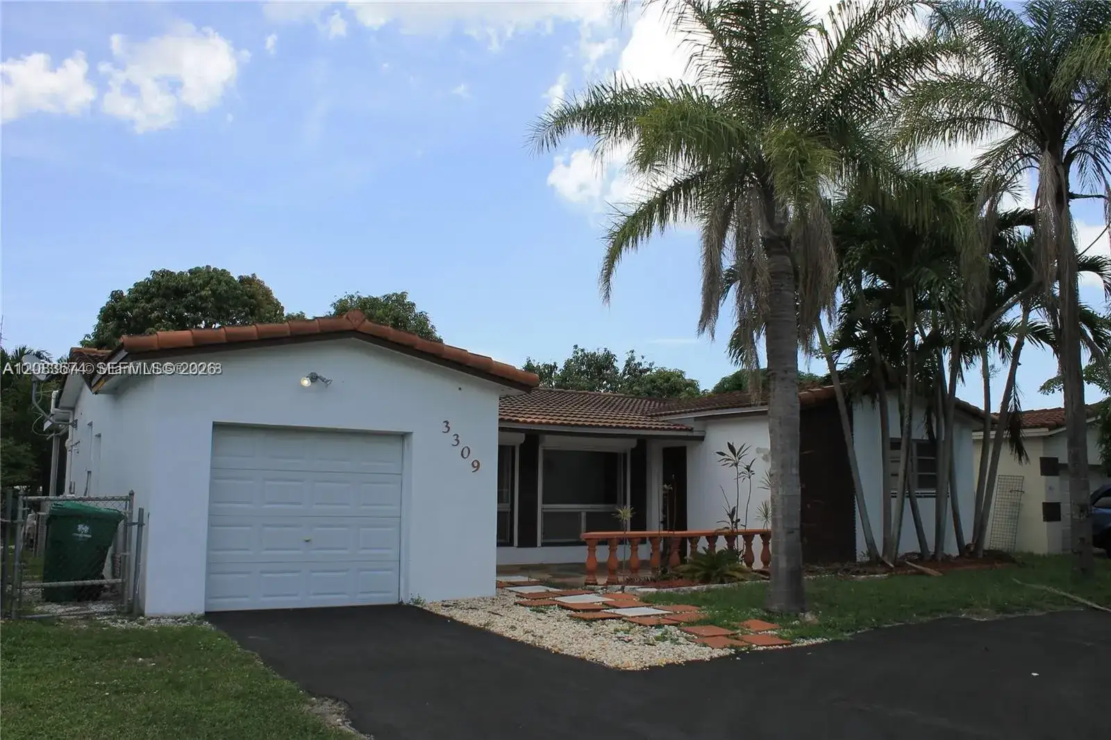 3309 Acapulco Dr, Miramar FL 33023