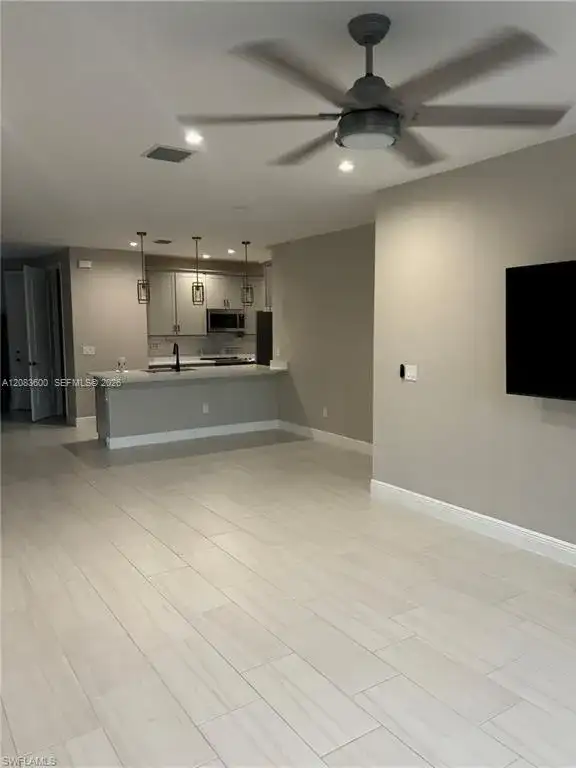7553 Carnegie Way, Other City - In The State Of Florida FL 34119 photo 3